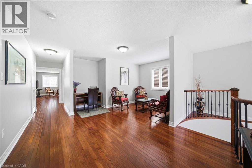 884 STOUTT Crescent, Milton, Ontario, L9T7R1 — Photo 18