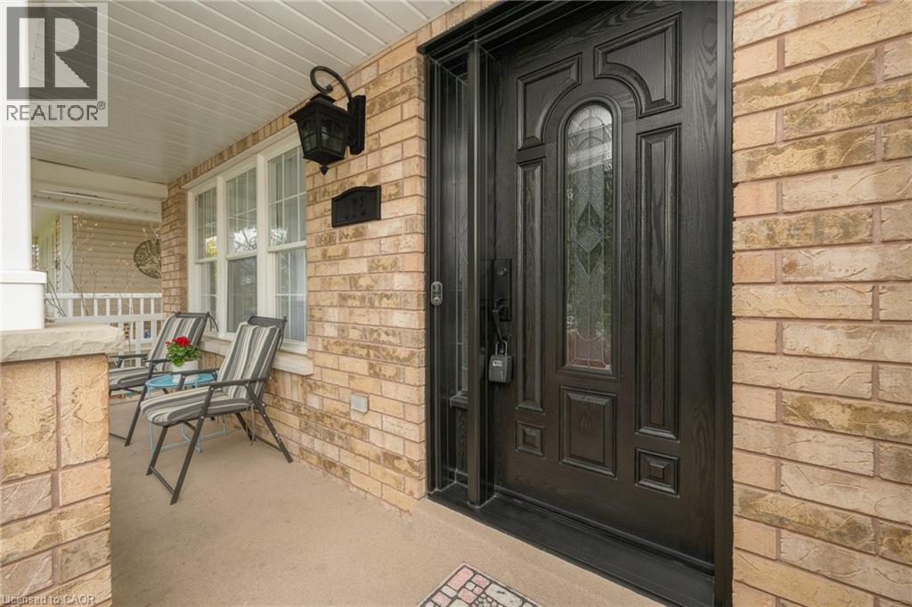 176 OSBORN Avenue, Brantford, Ontario, N3T6S7 — Photo 4