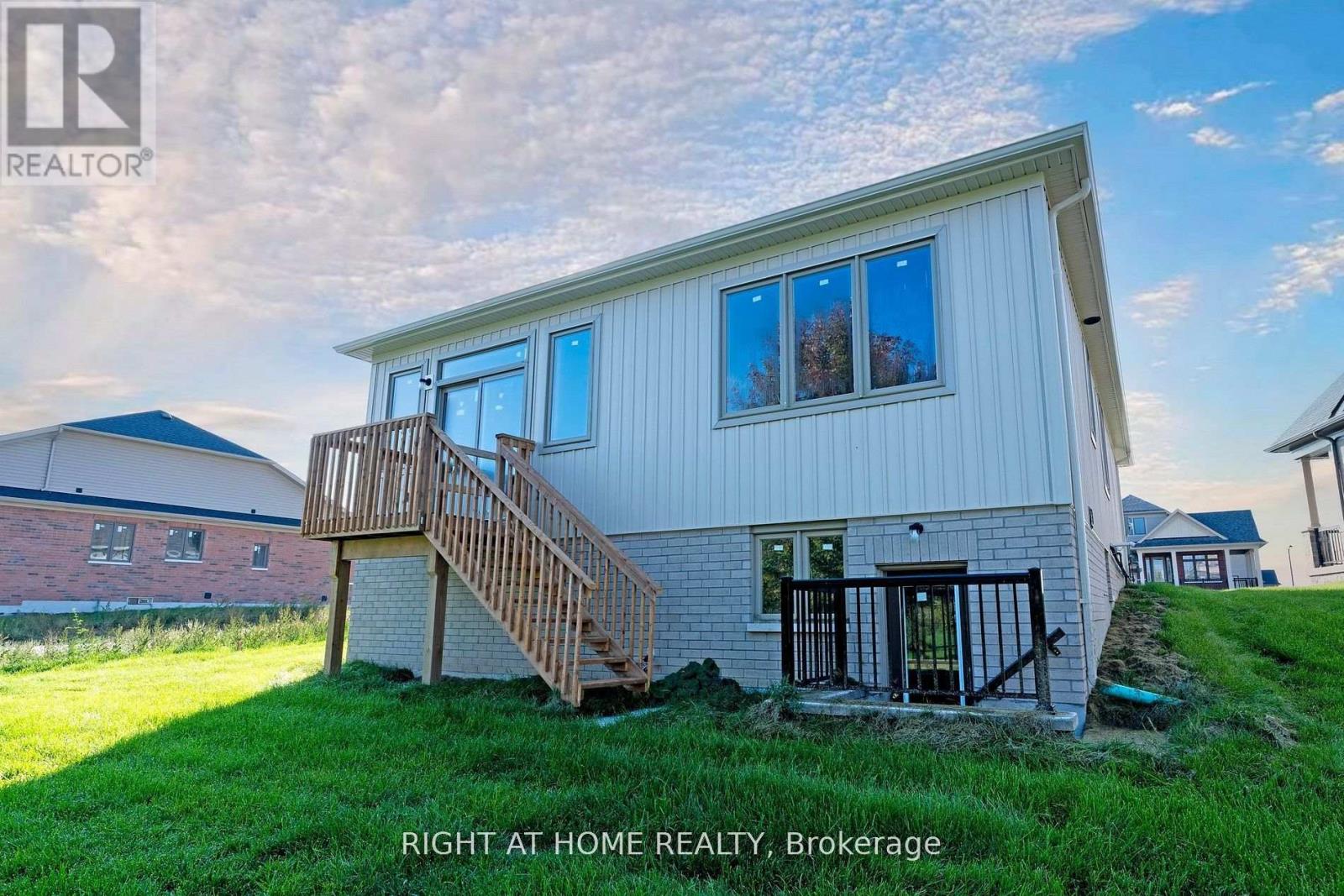 240 WILCOX DRIVE - 9