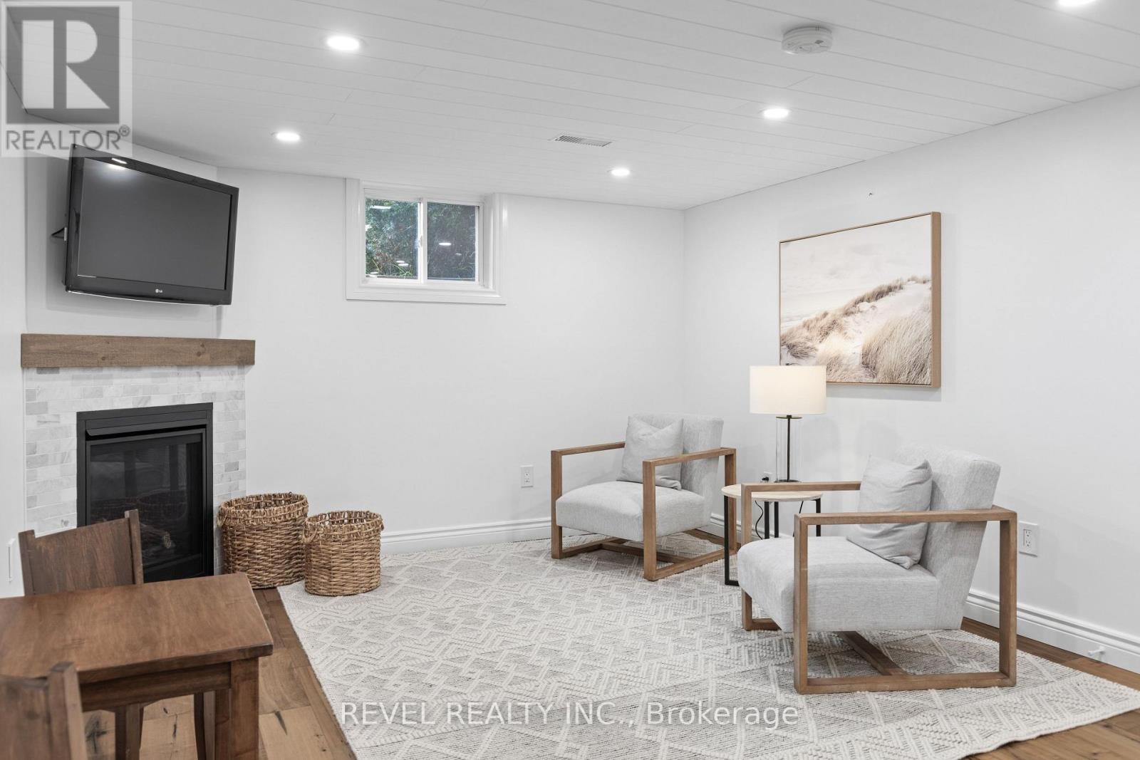 336 MEADOW STREET - 33