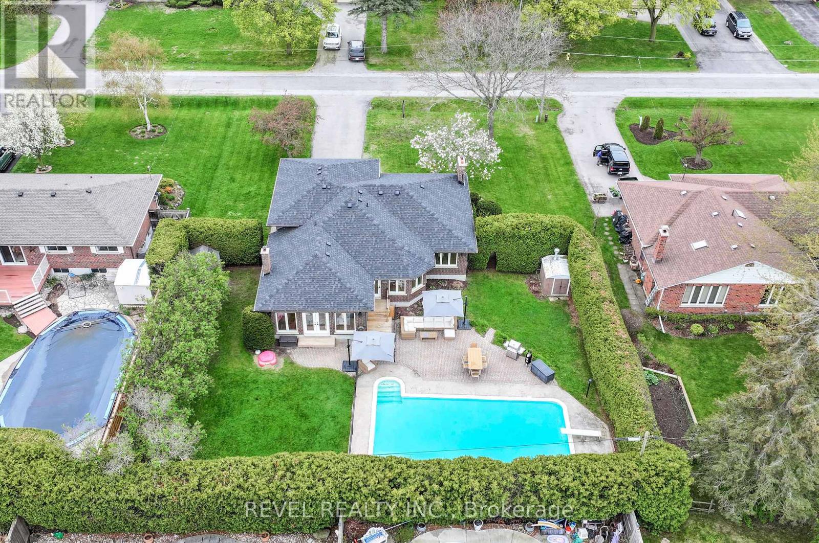336 MEADOW STREET - 44