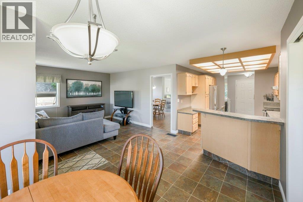 810 Merlot Avenue - 28