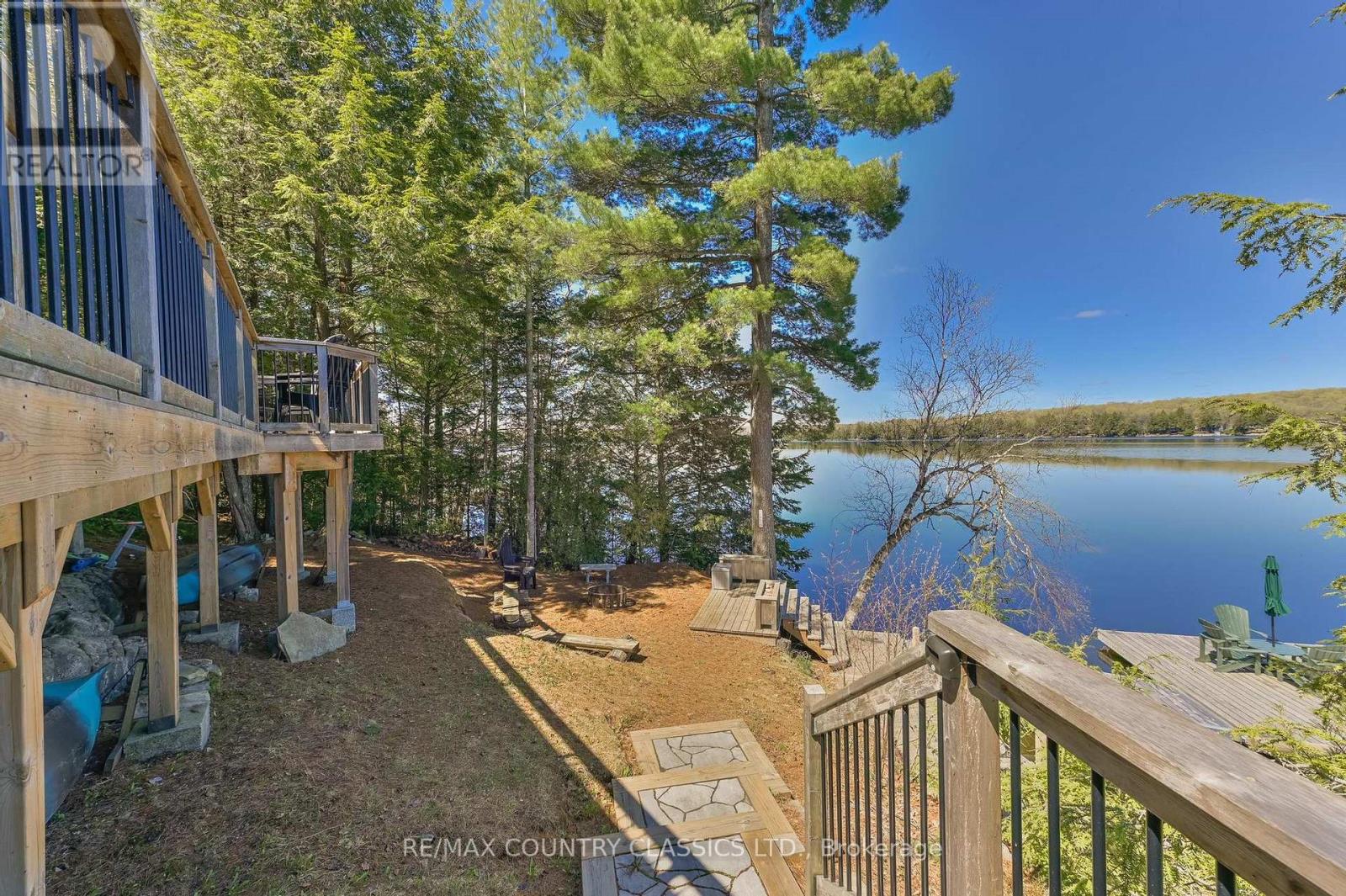 204 BLUE HERON LANE - 16