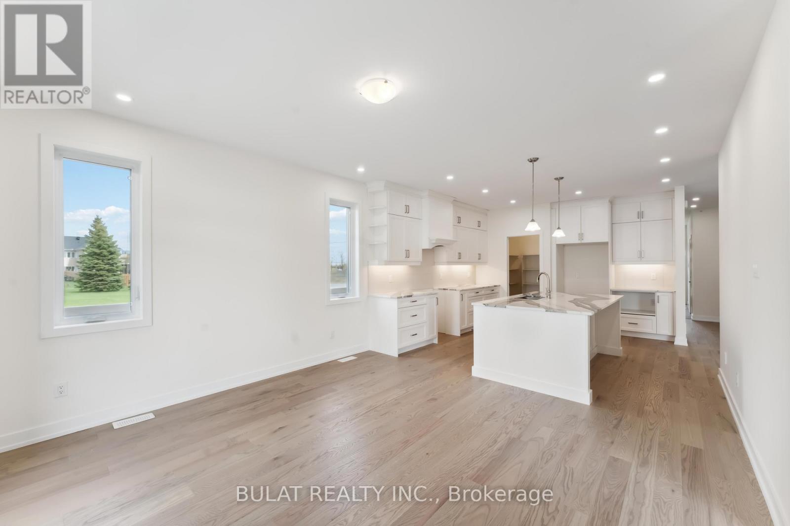 5 Bed, 4 Bath House for Sale in Ottawa – 1361 KITCHENER AVENUE, Ottawa – MLS# X13134568 - Image 10