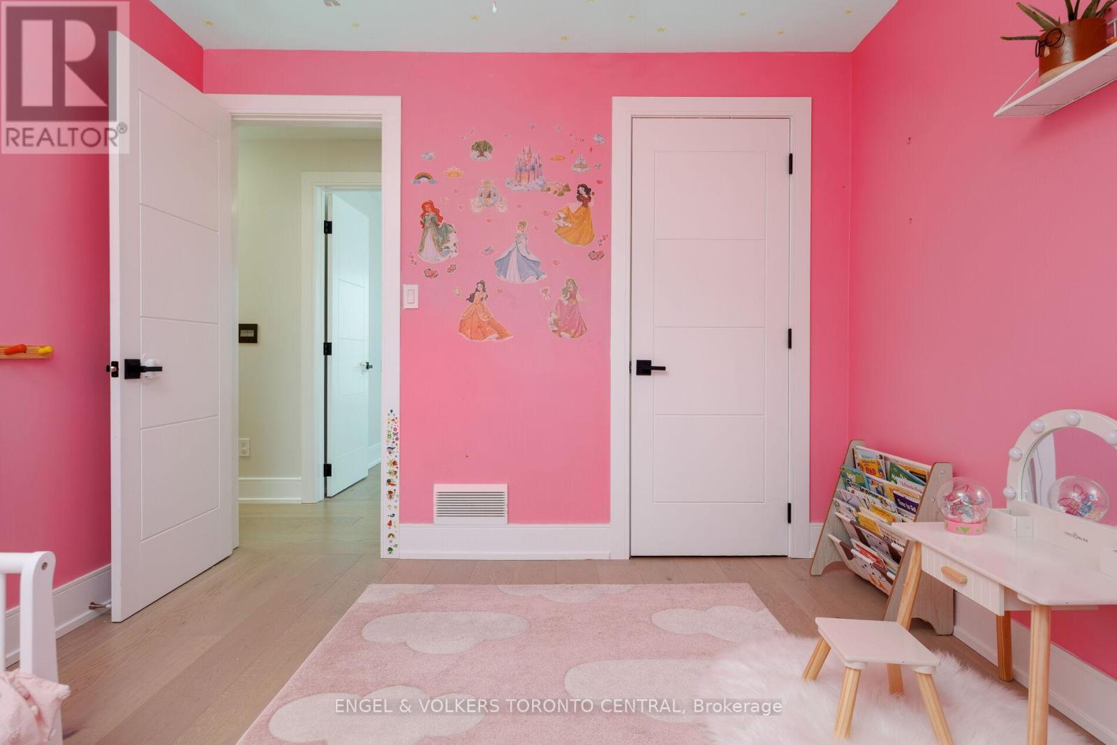 34 RUFFORD ROAD - 29