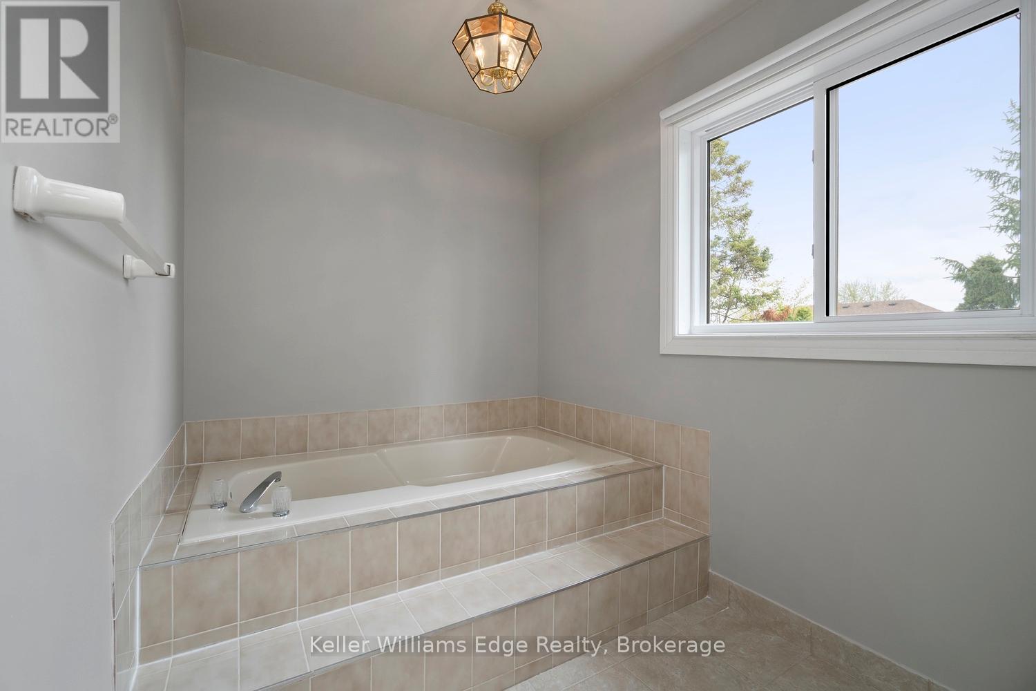 1769 PILGRIMS WAY - 28