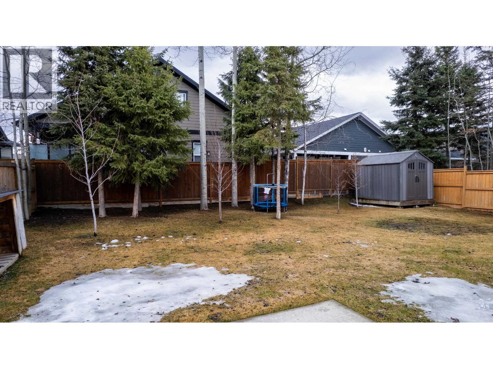 Photo 10 of 41 — 2578 MAURICE DRIVE · Prince George, BC