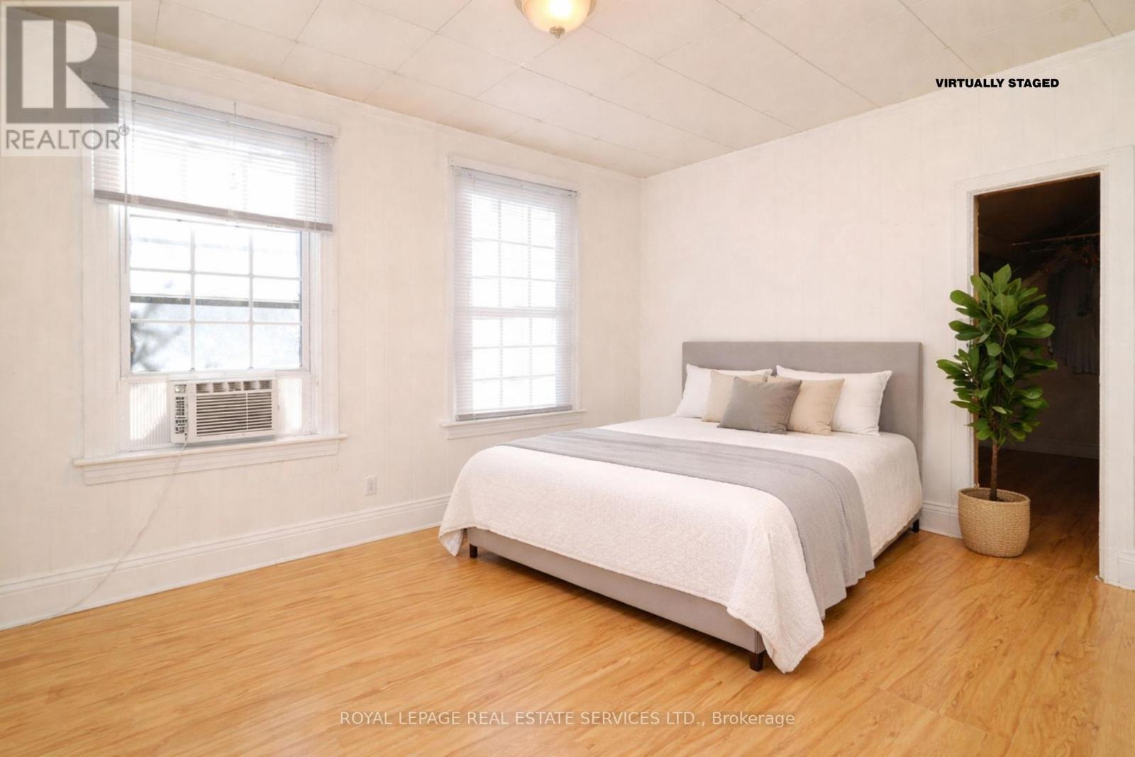 224 BROADWAY AVENUE - 2