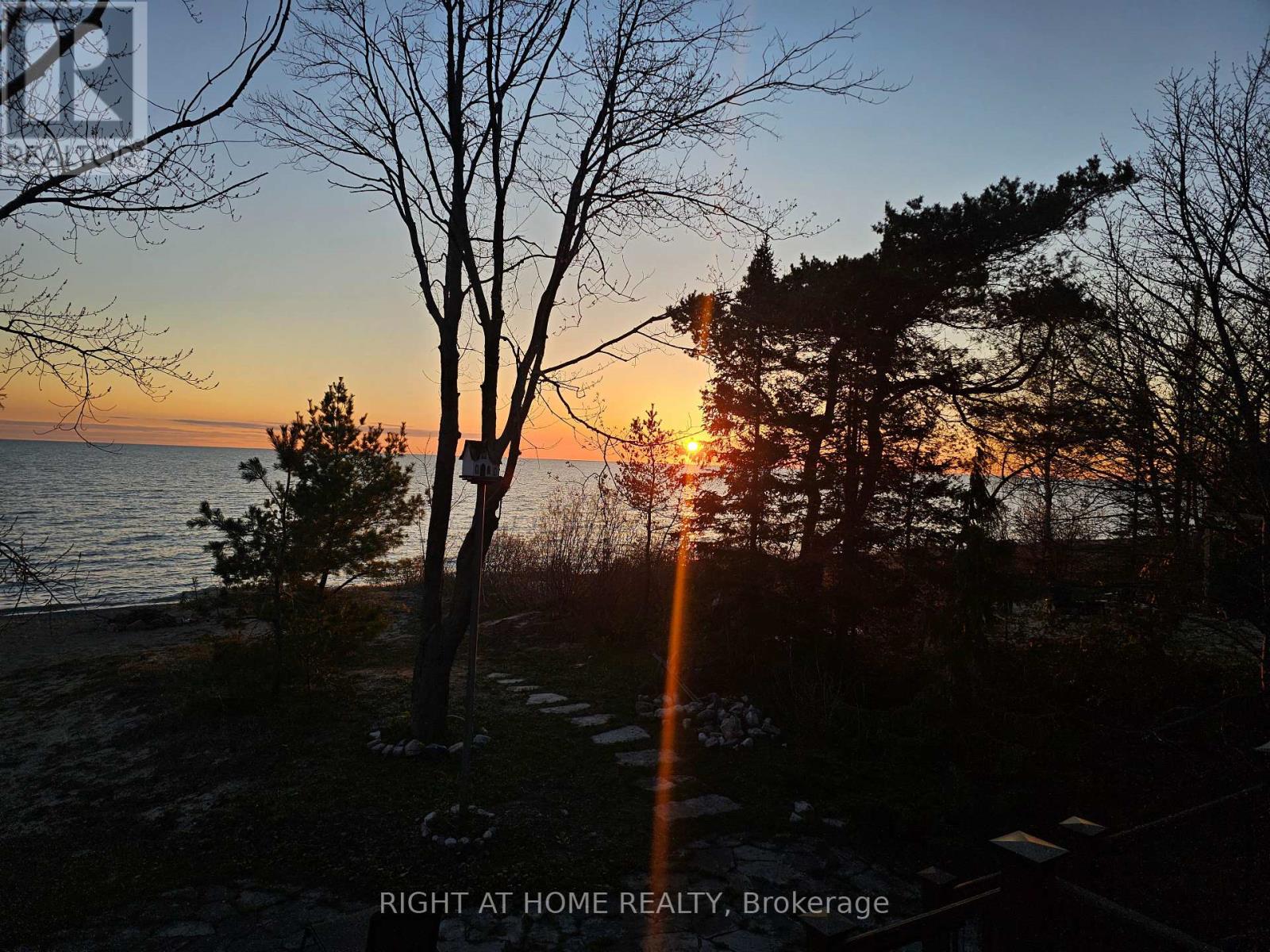 86649 AMBERLEY BEACH RD., R.R. #1 ROAD - 40