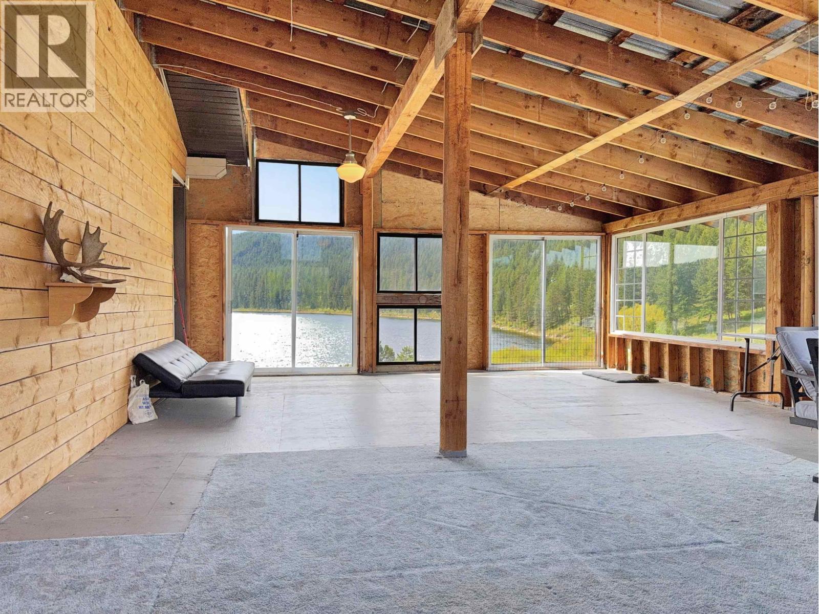 1622 DUNLEVEY ROAD, McLeese Lake