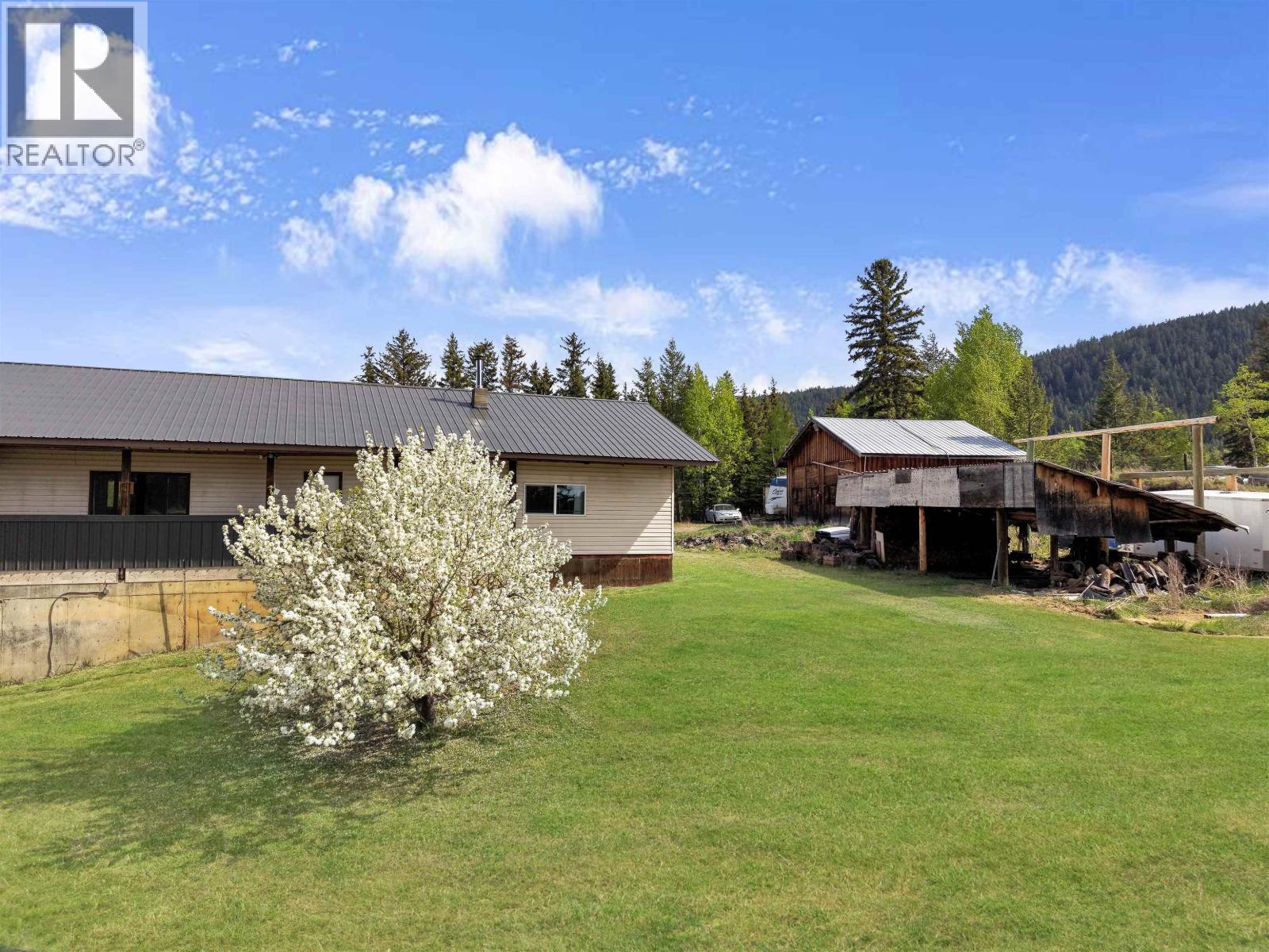 1622 DUNLEVEY ROAD, McLeese Lake