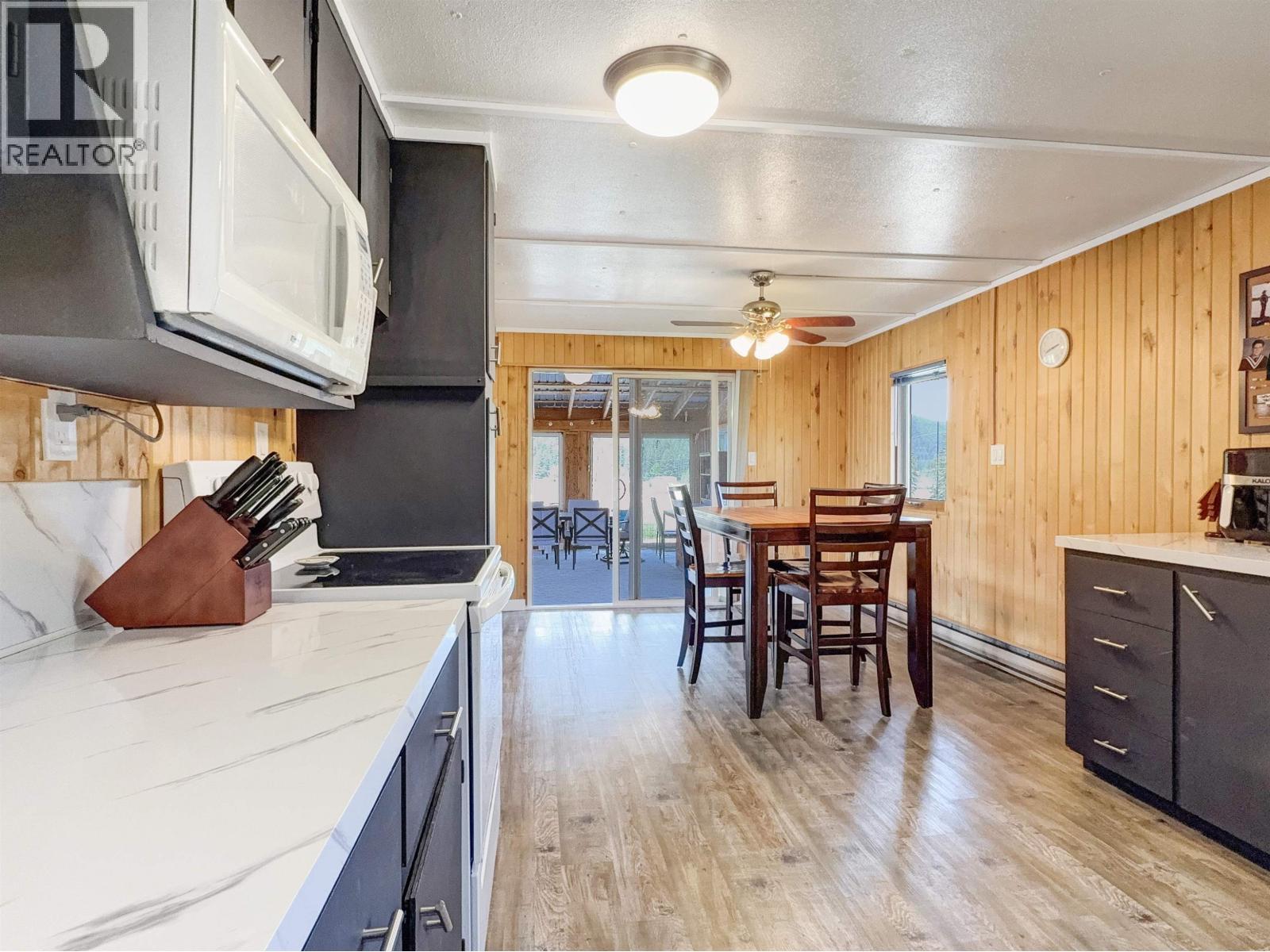 1622 DUNLEVEY ROAD, McLeese Lake