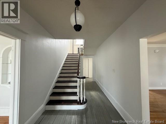 28 Dufferin Street - 16