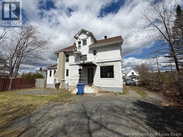 28 Dufferin Street - 35