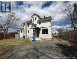 28 Dufferin Street, Campbellton, NB E3N2N2 Photo 35