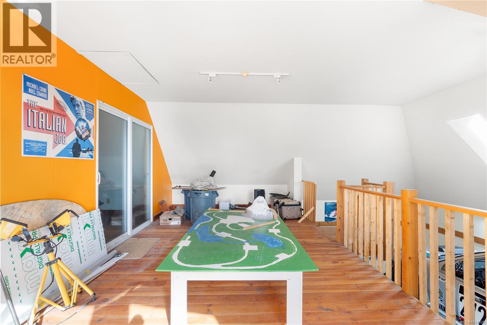 8242 Thomson Pl - 54