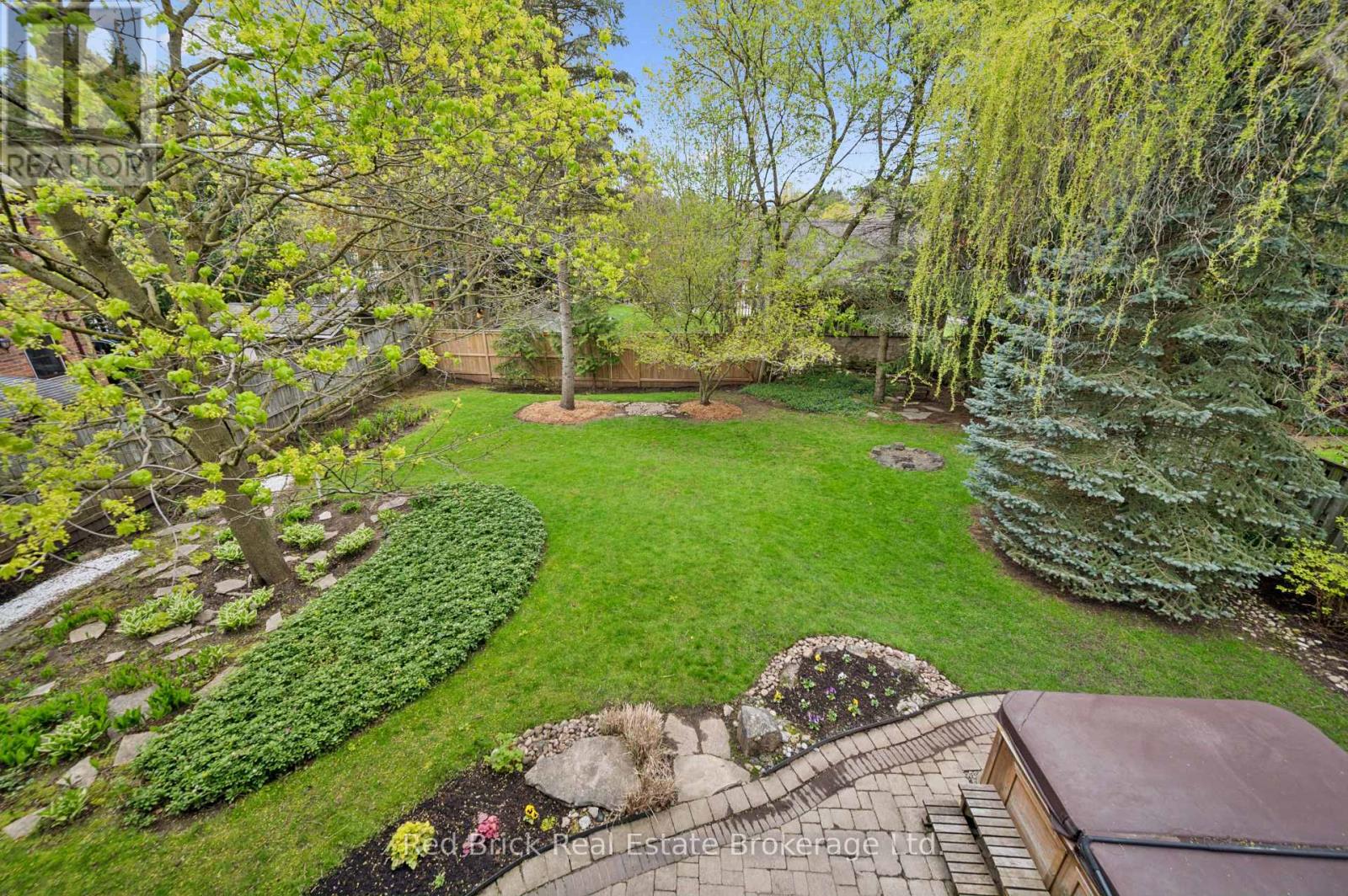 326 ERB STREET - 27