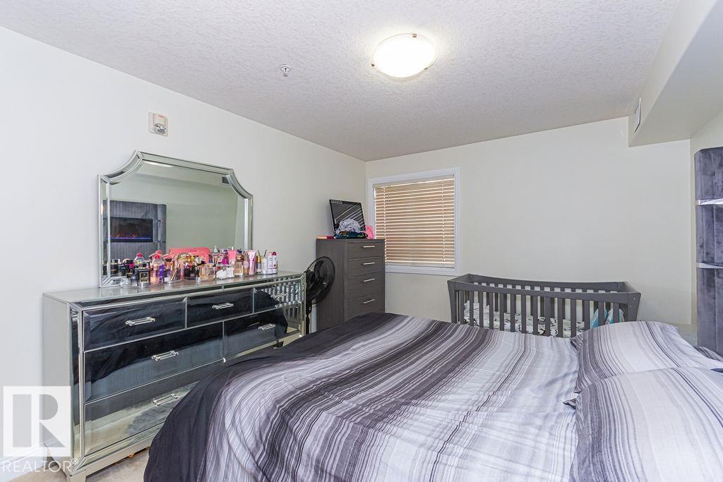 #214 13005 140 AV NW - 23