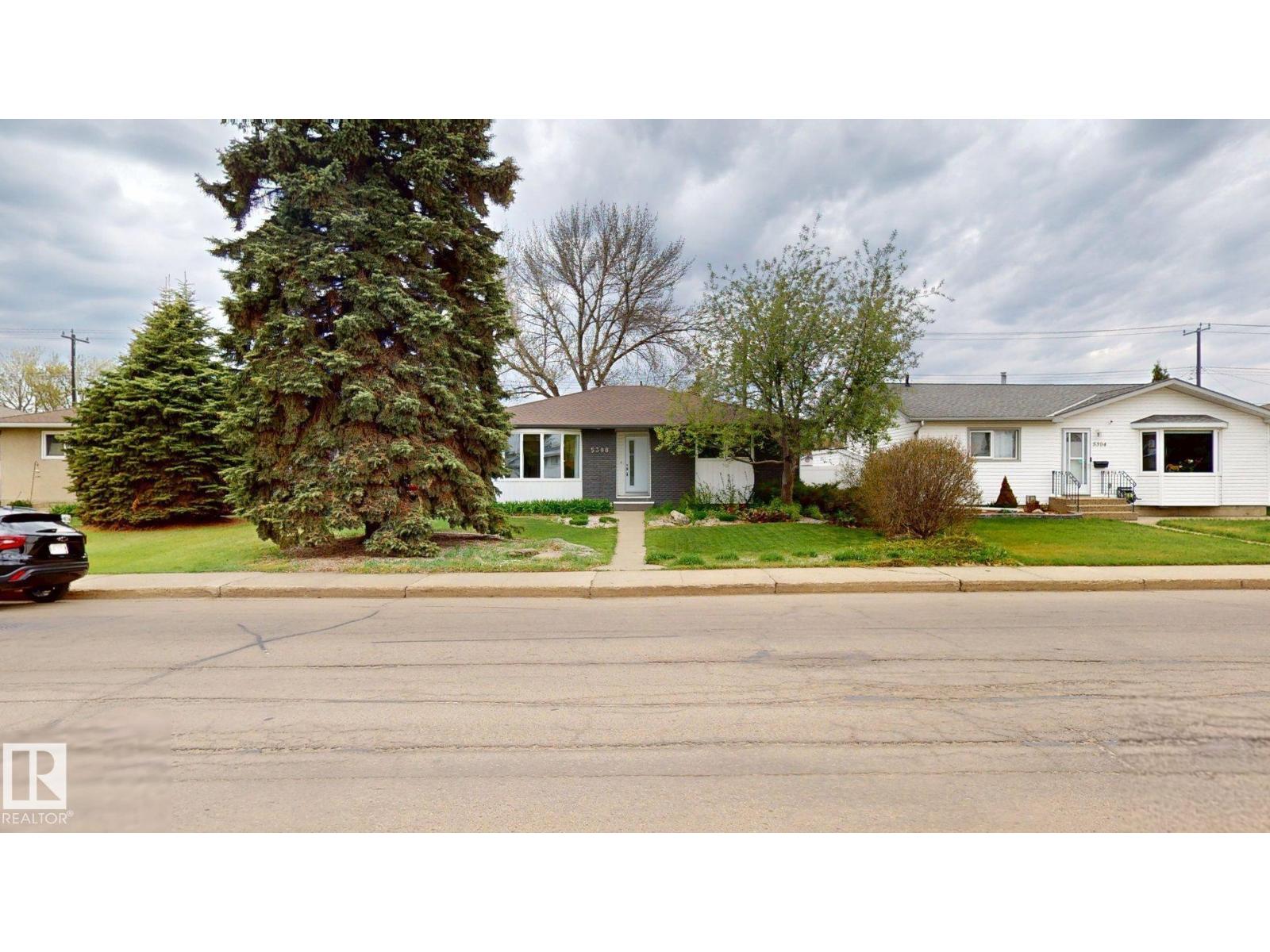 5308 94B AV NW, Edmonton