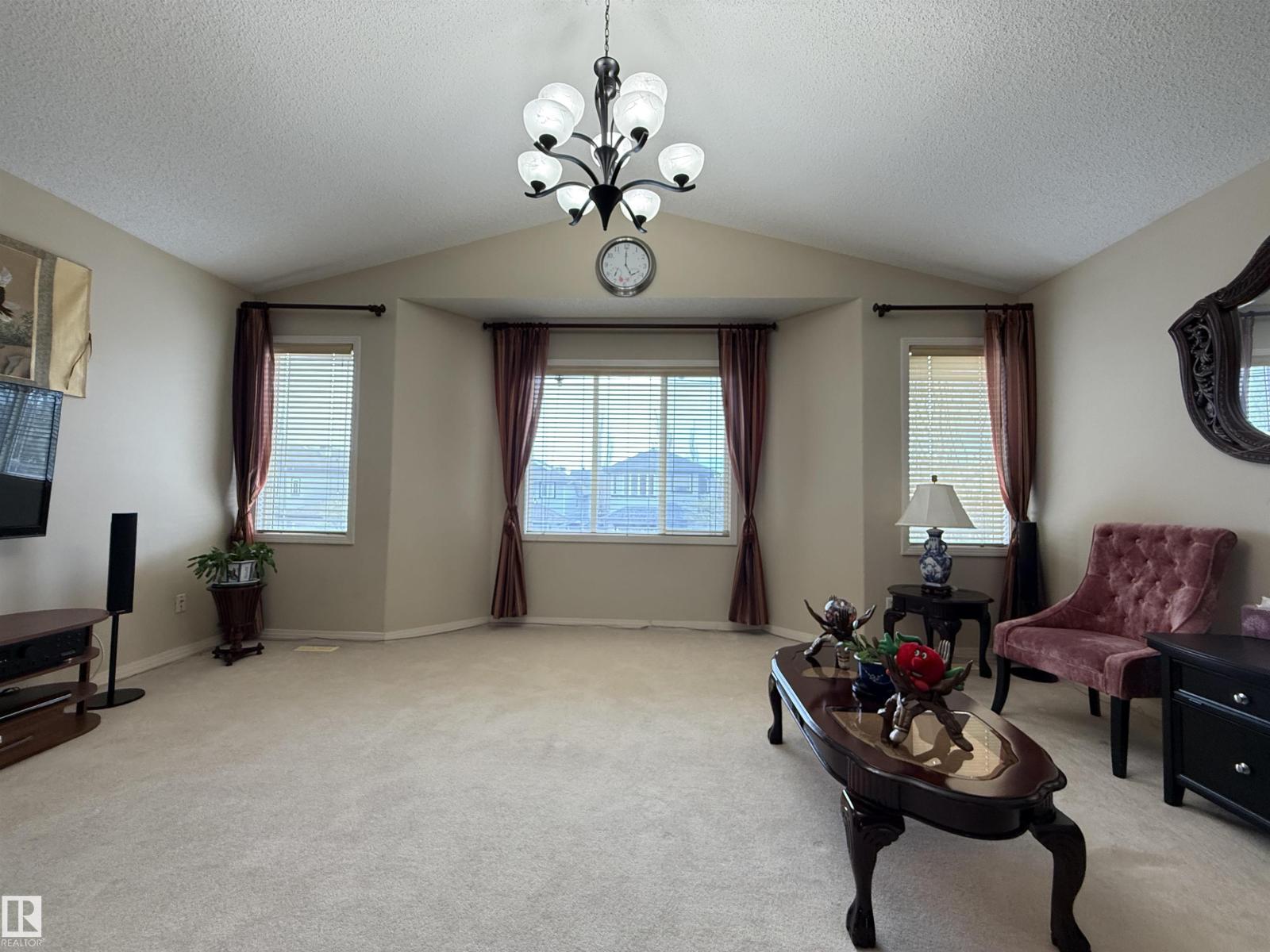 1764 MELROSE CR SW - 27
