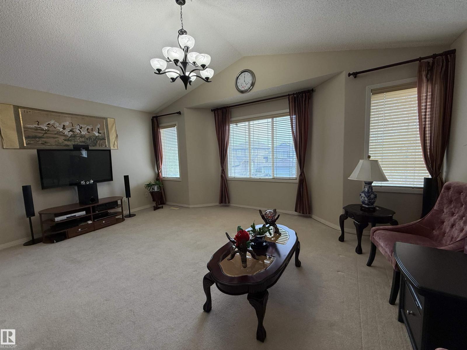 1764 MELROSE CR SW - 28