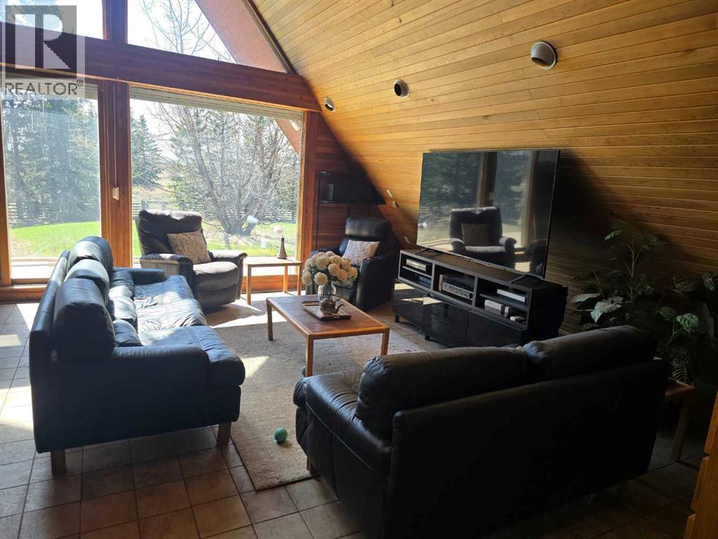 272128 Range Road 291 NE - 23
