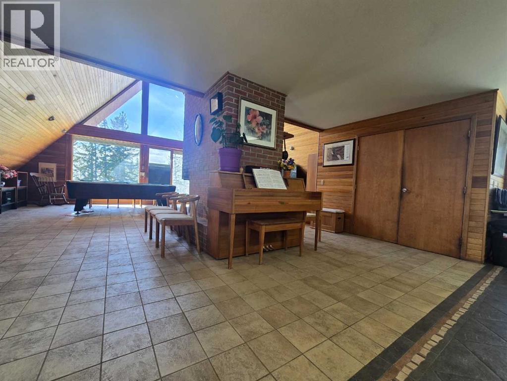 272128 Range Road 291 NE - 25