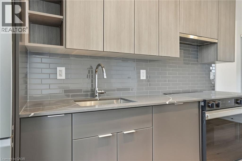 2075 LAKESHORE Road Unit# 602, Burlington, Ontario, L7R0H3 — Photo 8