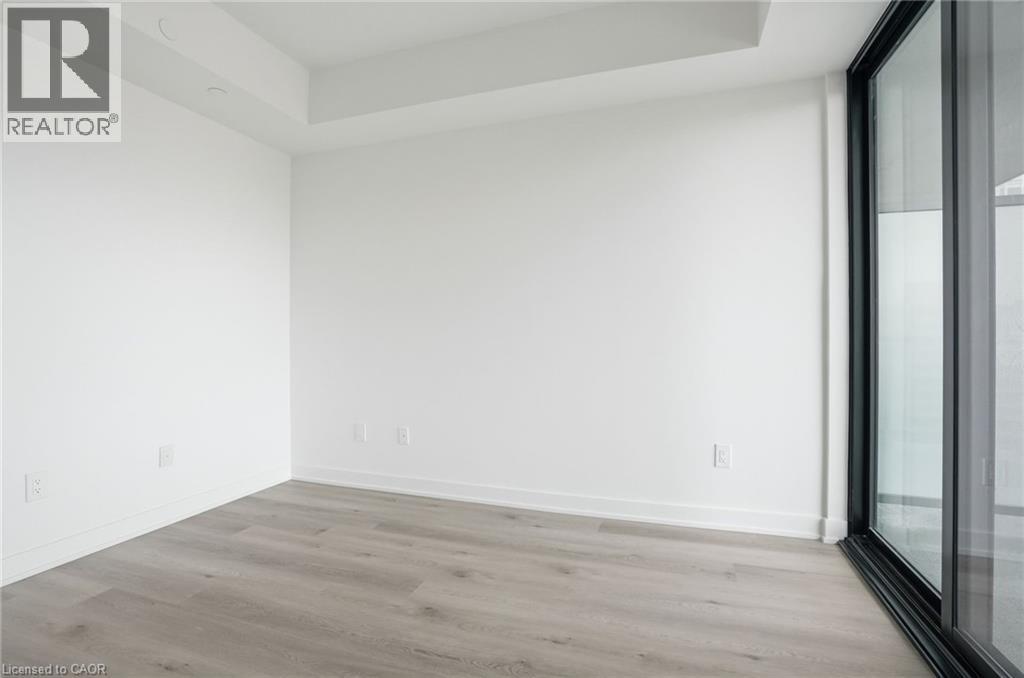 2075 LAKESHORE Road Unit# 702, Burlington, Ontario, L7R0H3 — Photo 11