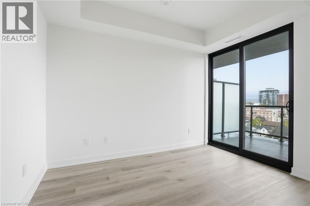 2075 LAKESHORE Road Unit# 702, Burlington, Ontario, L7R0H3 — Photo 12