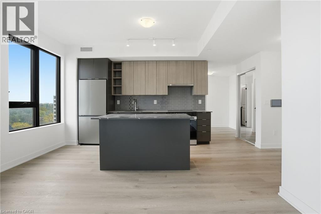 2075 LAKESHORE Road Unit# 702, Burlington, Ontario, L7R0H3 — Photo 13