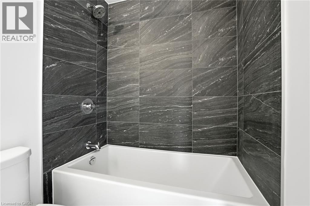 2075 LAKESHORE Road Unit# 702, Burlington, Ontario, L7R0H3 — Photo 18