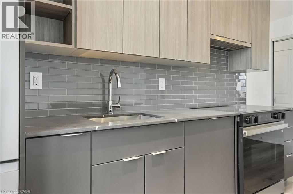 2075 LAKESHORE Road Unit# 702, Burlington, Ontario, L7R0H3 — Photo 9