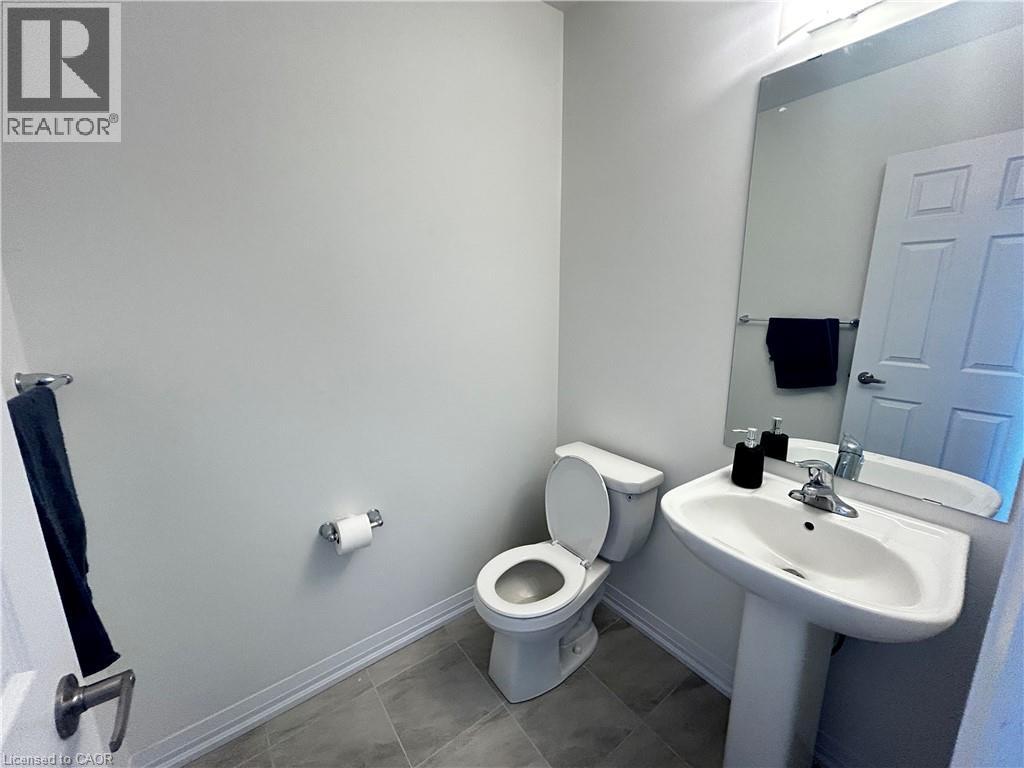 395 STARLIGHT Avenue, Breslau, Ontario, N0B1M0 — Photo 10