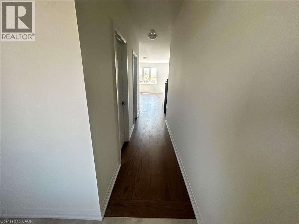 395 STARLIGHT Avenue, Breslau, Ontario, N0B1M0 — Photo 8