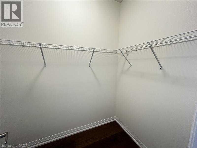 395 STARLIGHT Avenue, Breslau, Ontario, N0B1M0 — Photo 9