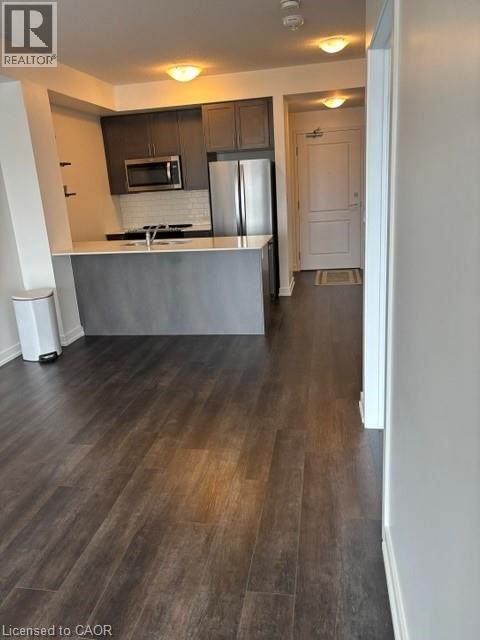 10 MALLARD Trail Unit# 527, Waterdown, Ontario, L8B2A7 — Photo 10