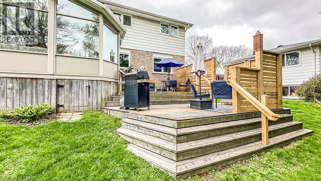 19 CHATEAU Court - 37
