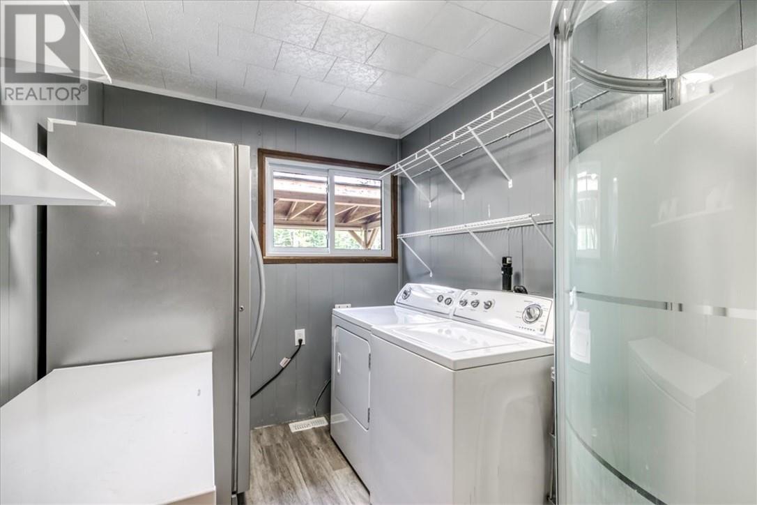 1137 Bay Estates Road S - 20
