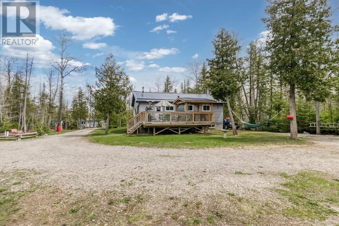 1137 Bay Estates Road S - 27