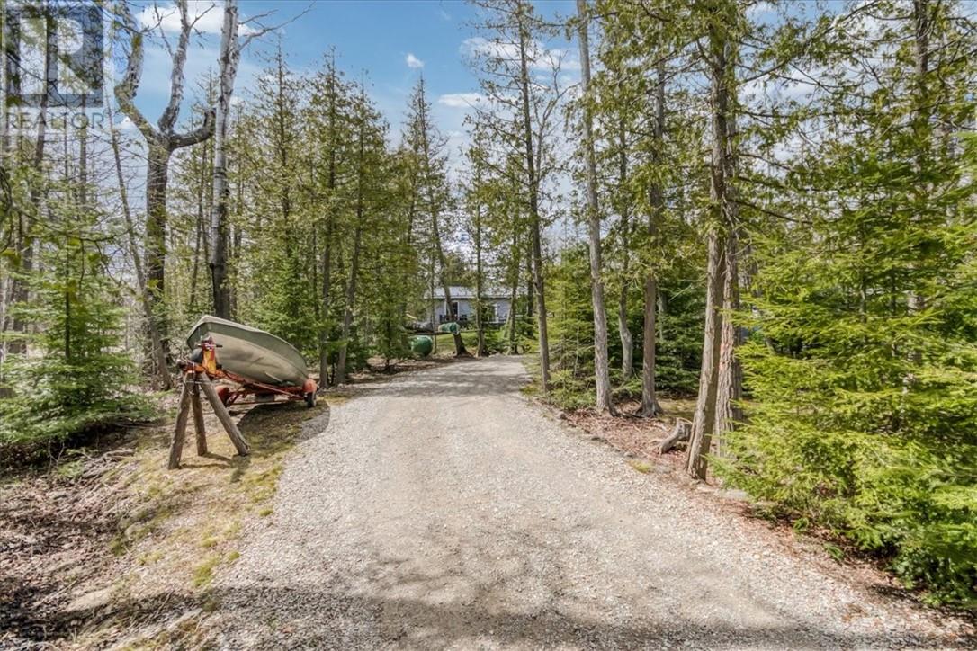 1137 Bay Estates Road S - 31