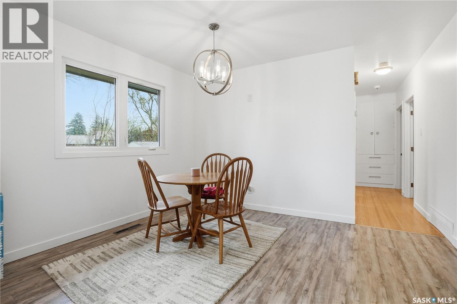 1113 Wilson CRESCENT - 9