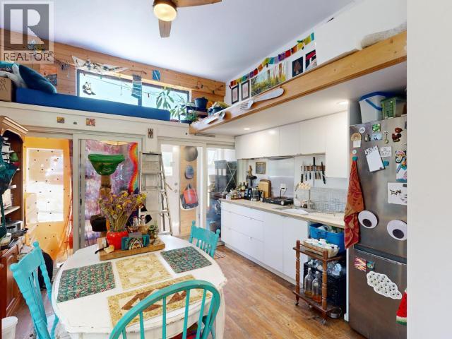 7209 JORDAN STREET - 14