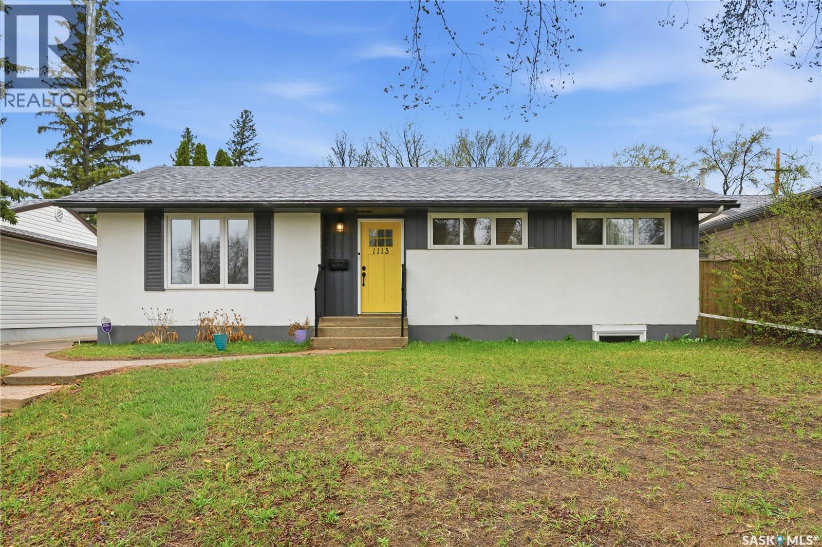1113 Wilson CRESCENT - 2