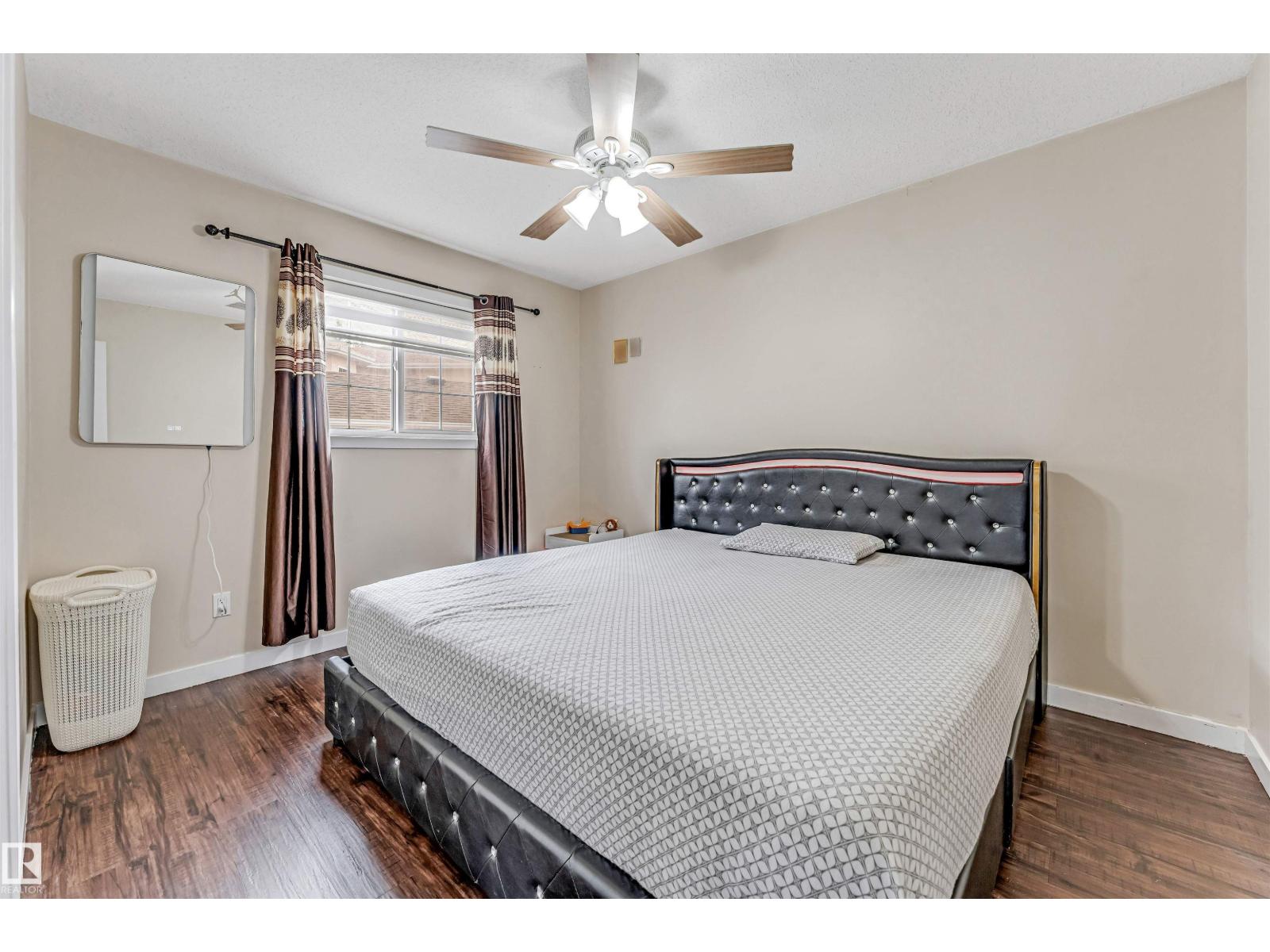 1529 49A ST NW NW - 23