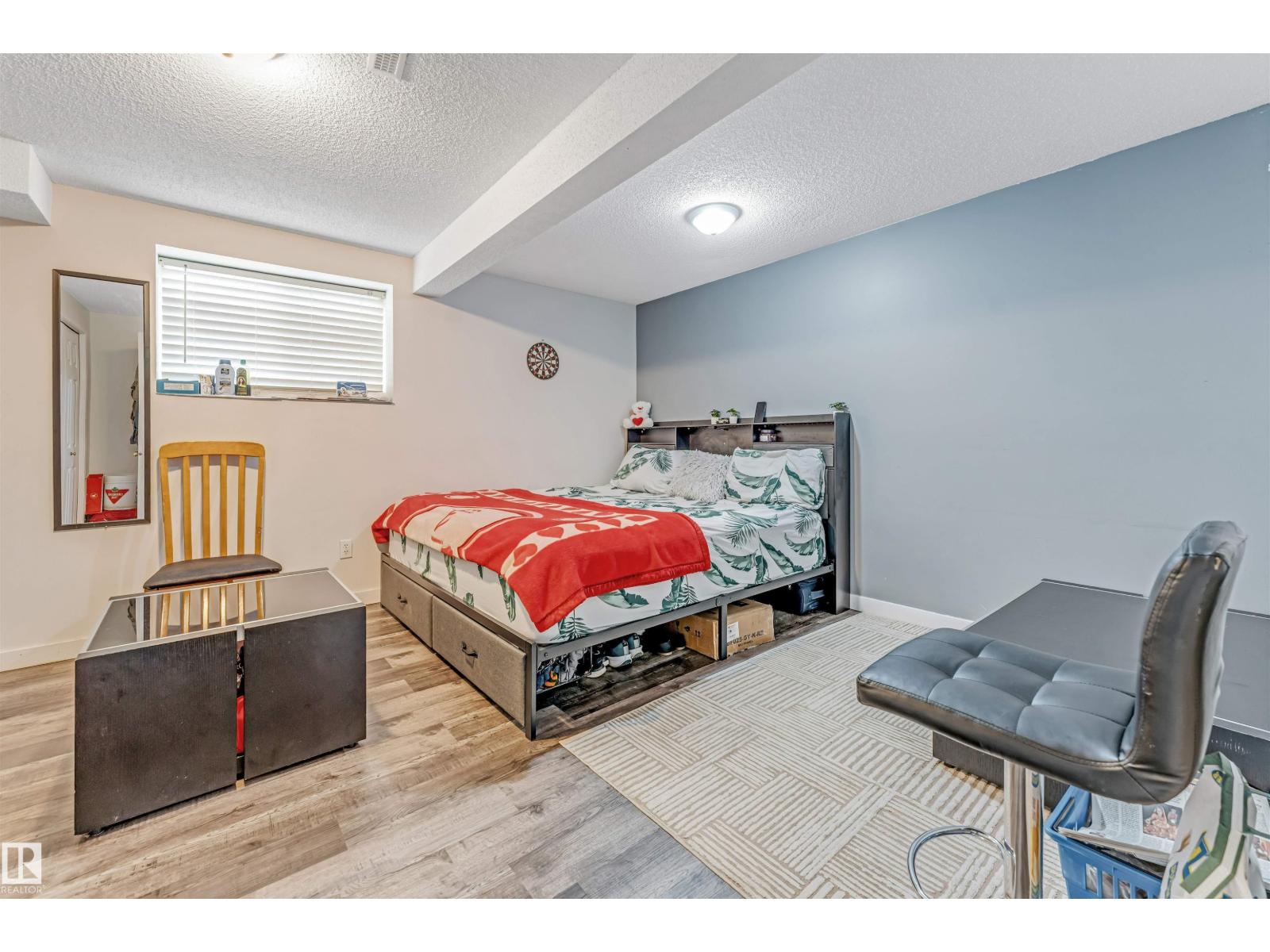1529 49A ST NW NW - 34