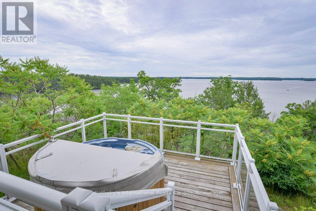 #T202 (B2) 1869 MUSKOKA ROAD 118 W - 27