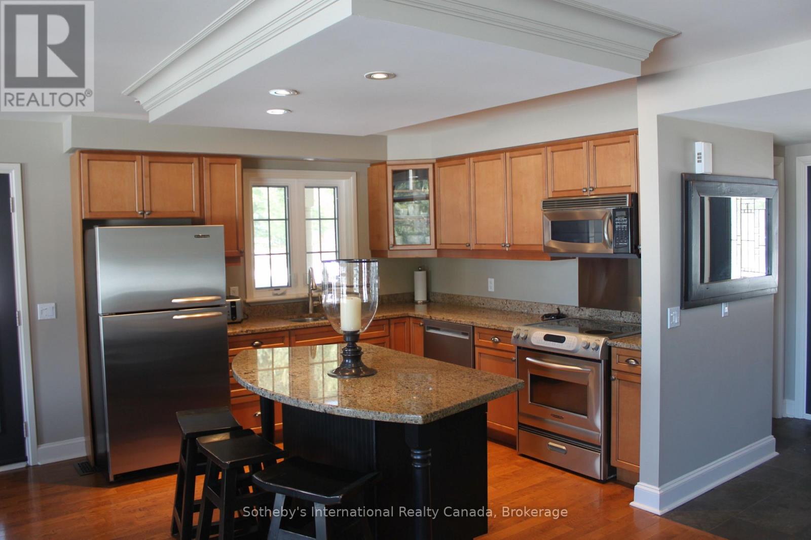 C4 W9 – 3876 MUSKOKA ROAD 118 ROAD W