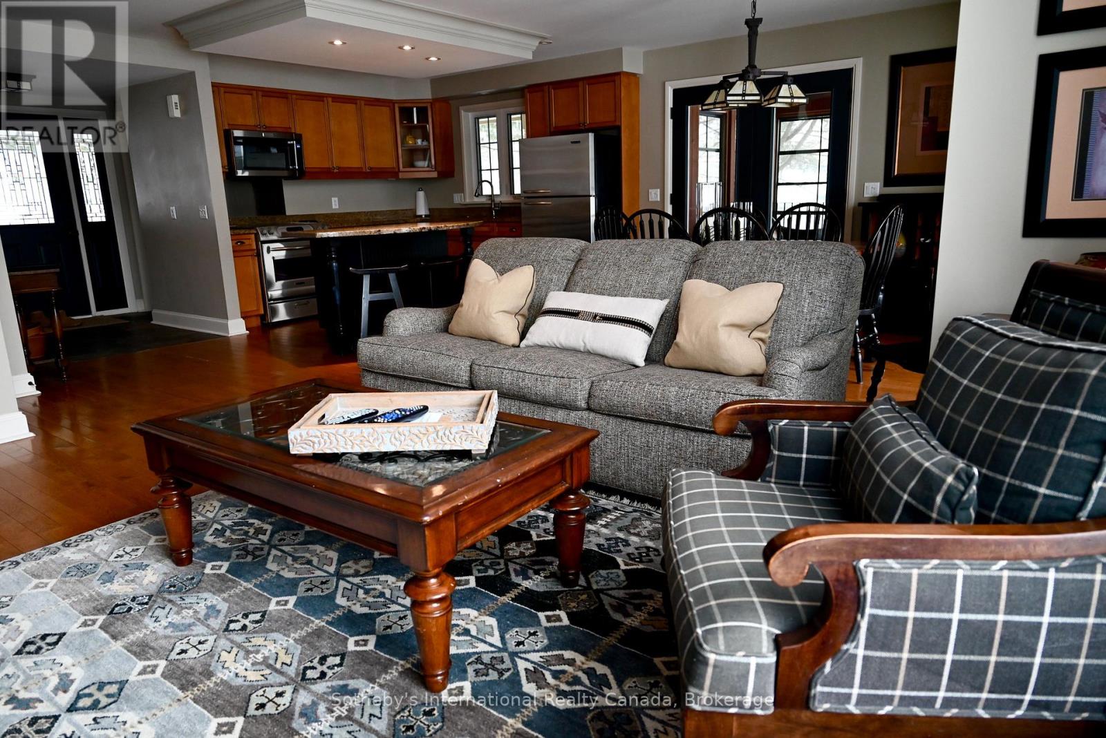 C4 W9 – 3876 MUSKOKA ROAD 118 ROAD W