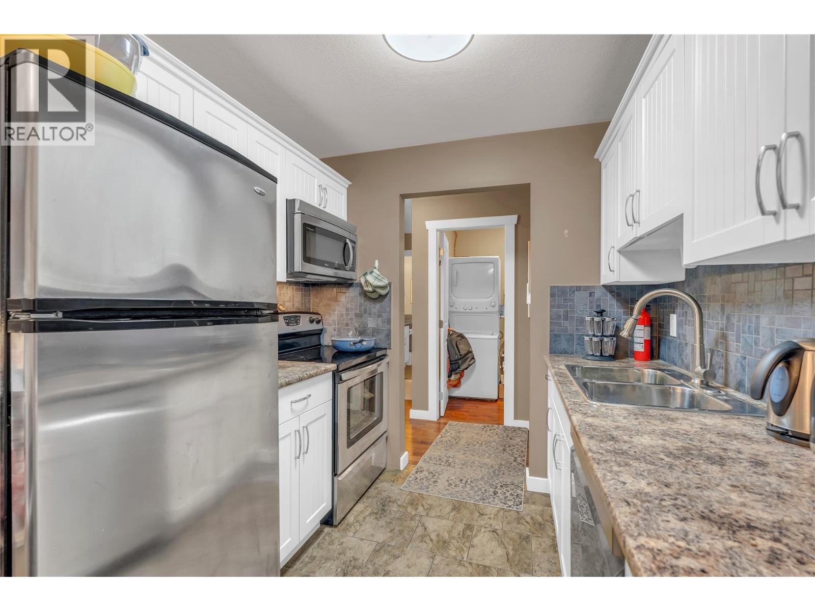 #103 66 Angela Avenue - 12